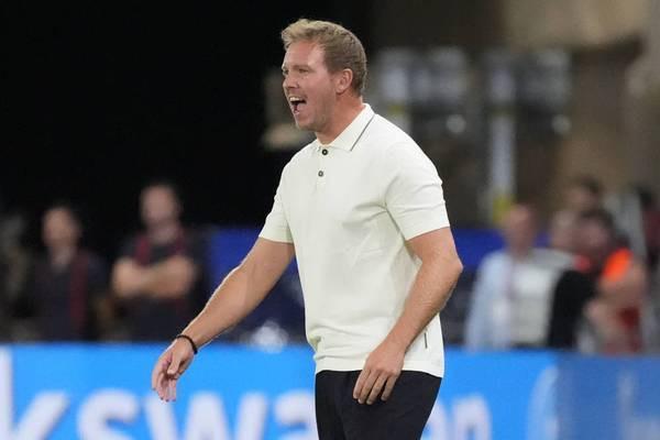 开云体育官网-德媒:纳帅再次考虑阵容大换血,倾向于选择斗志旺盛的球员